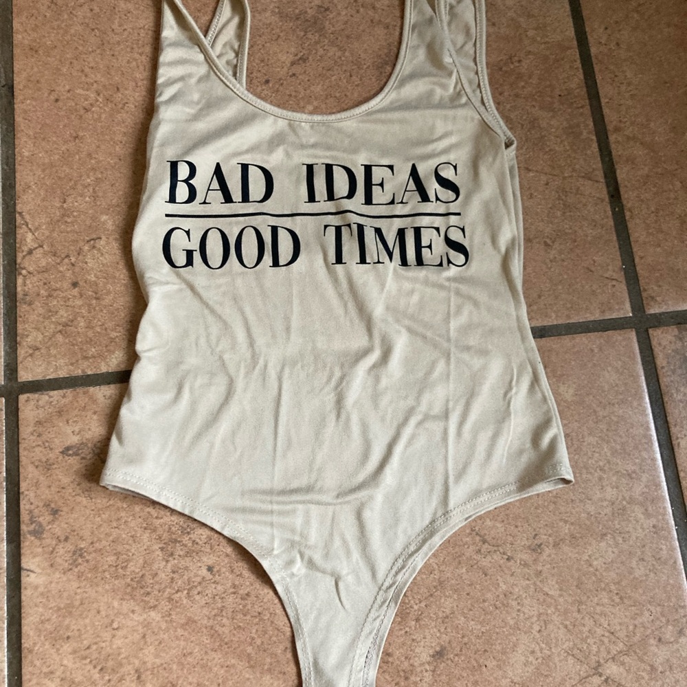 Medium cream bodysuit